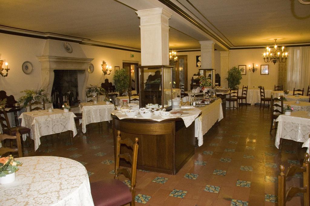 Hotel Villa Ottoboni Порденоне Екстер'єр фото